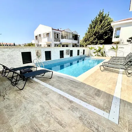 Tahirağa Otel *